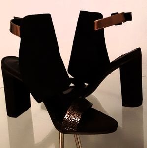 Kenneth Cole Reaction Tart Trob Sandal